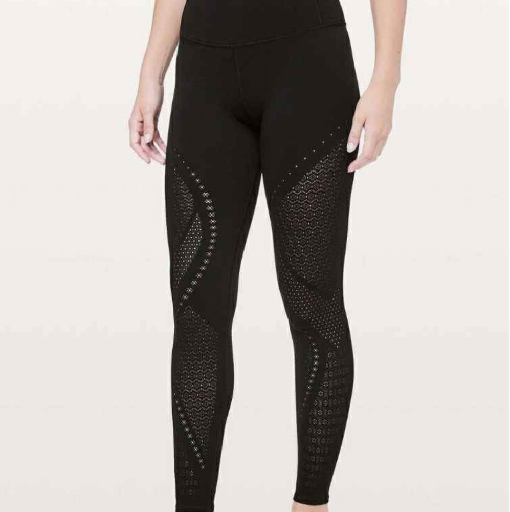 Lululemon reveal leggings